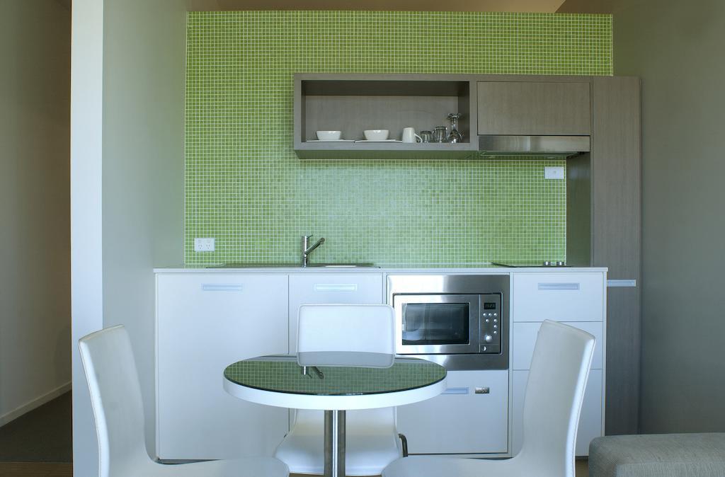Aparthotel Abode Gungahlin Canberra Esterno foto