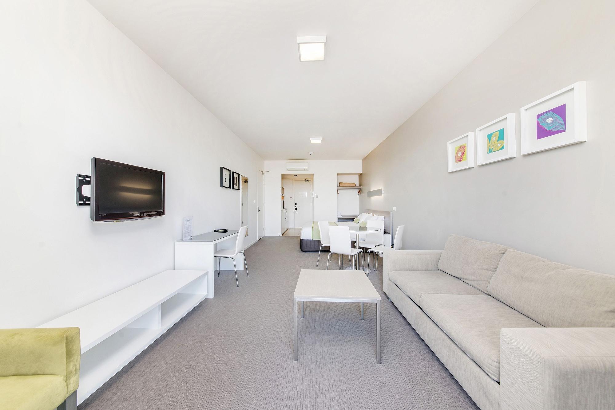 Aparthotel Abode Gungahlin Canberra Esterno foto