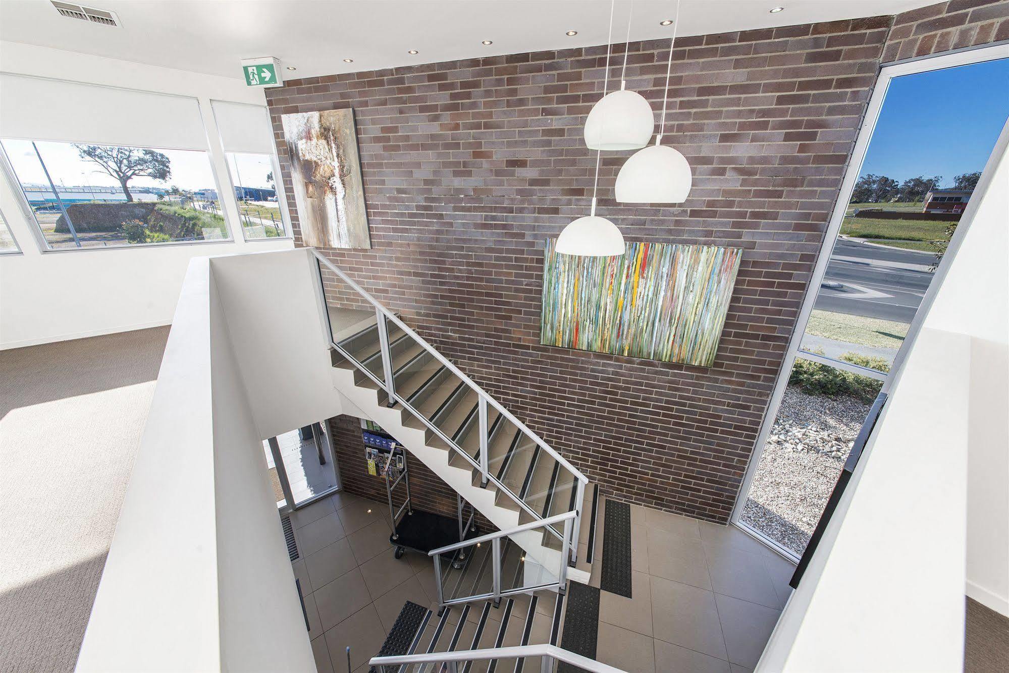 Aparthotel Abode Gungahlin Canberra Esterno foto