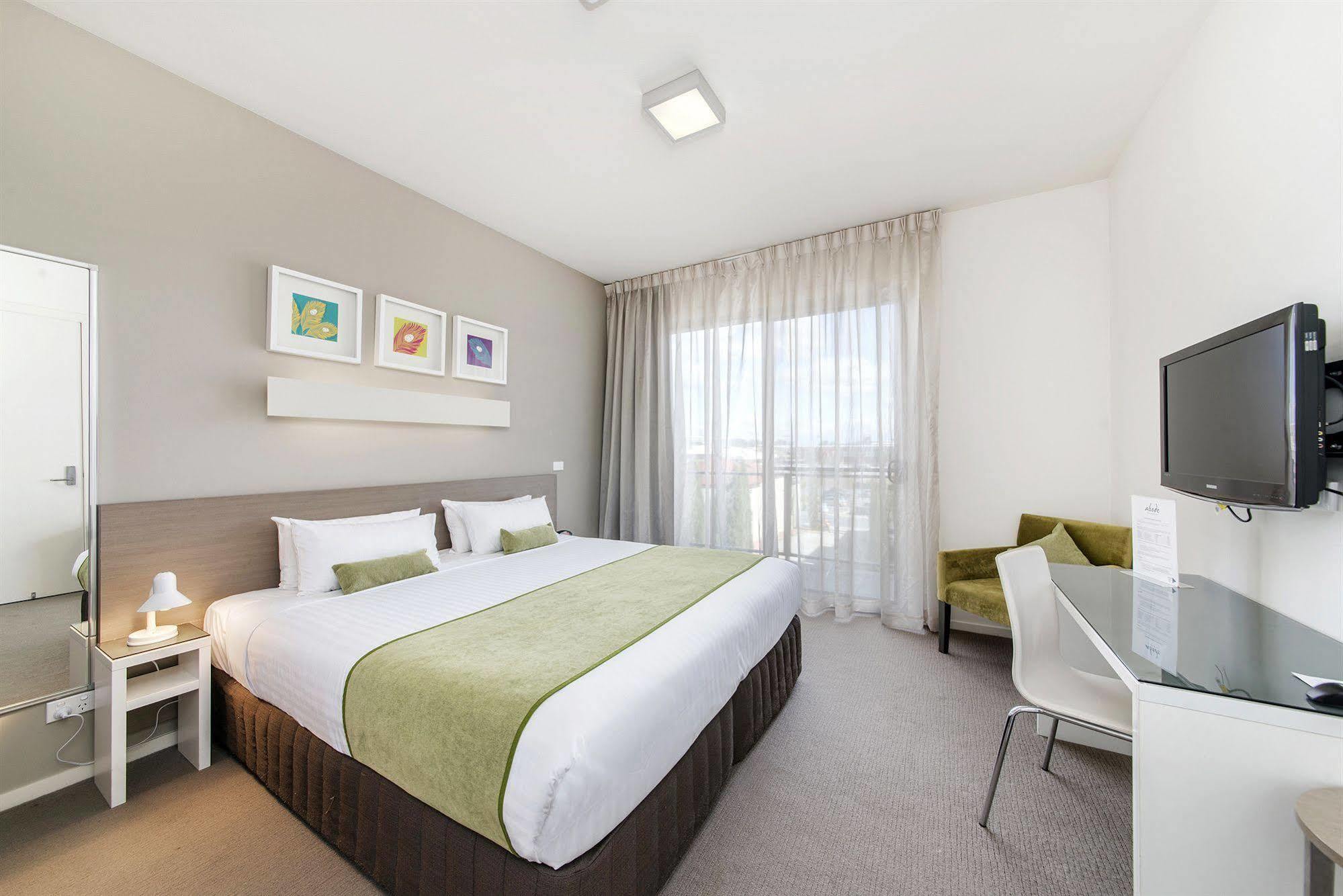 Aparthotel Abode Gungahlin Canberra Esterno foto