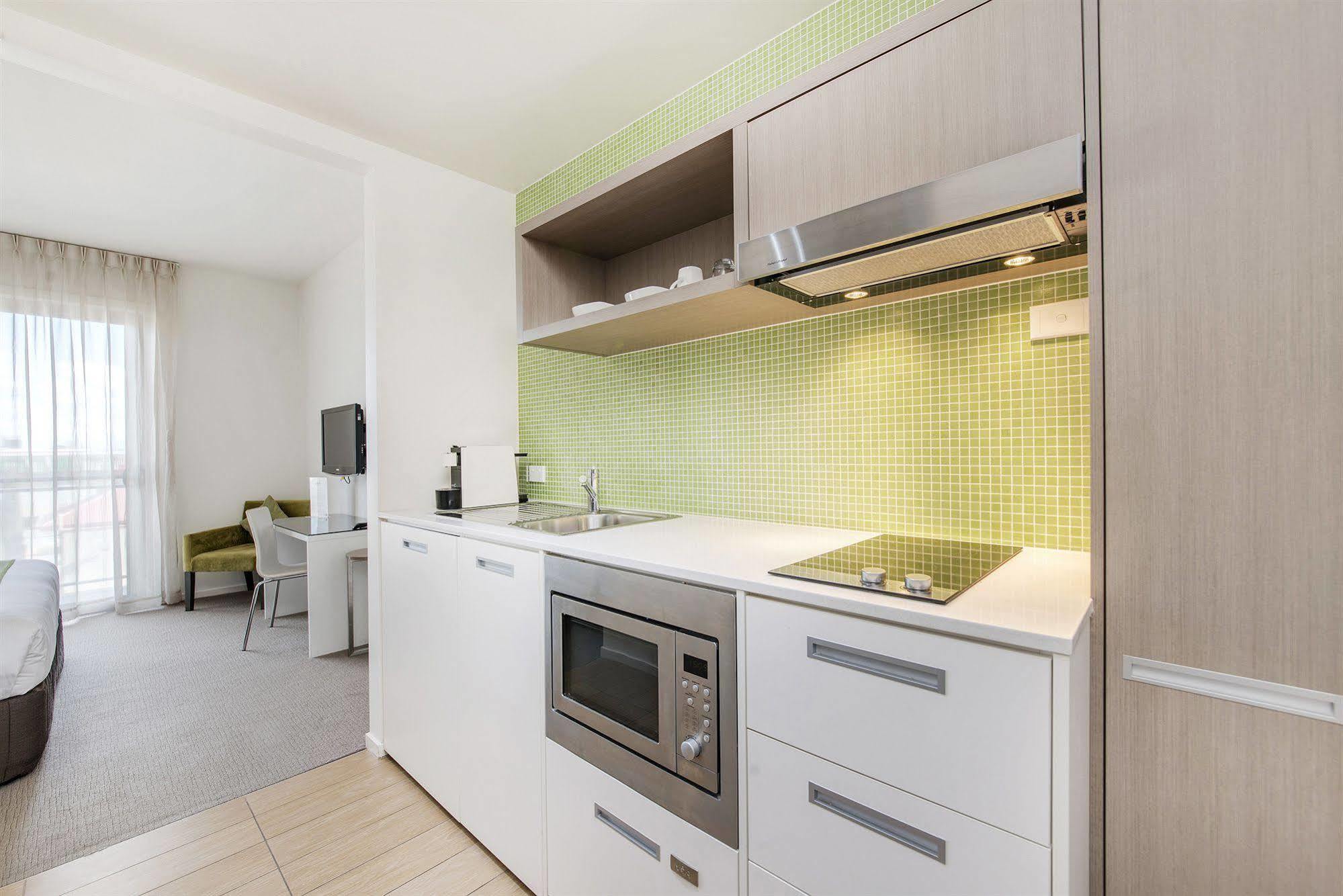 Aparthotel Abode Gungahlin Canberra Esterno foto